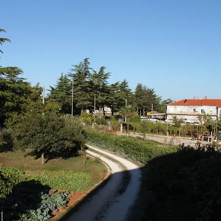 With A Parking Space Valbandon, Fazana - 7215 Apartment